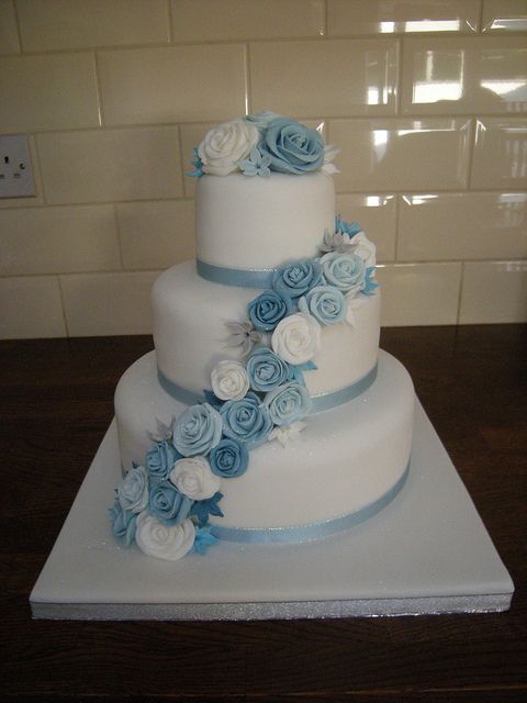 Baby Blue Wedding Cake Ideas