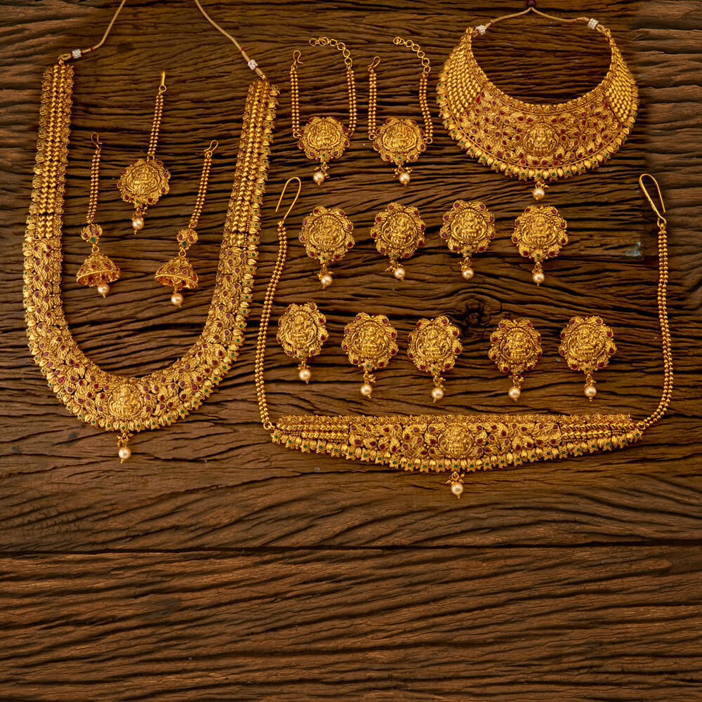 Bridal Antique Jewellery Sets Online