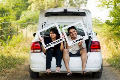 Car Creative Pre Wedding Photoshoot