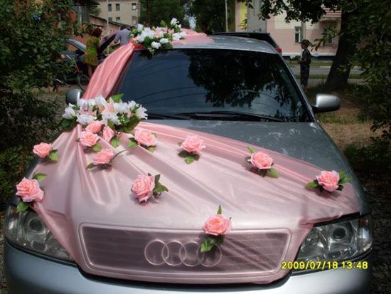 Car Decoration For Wedding With Net