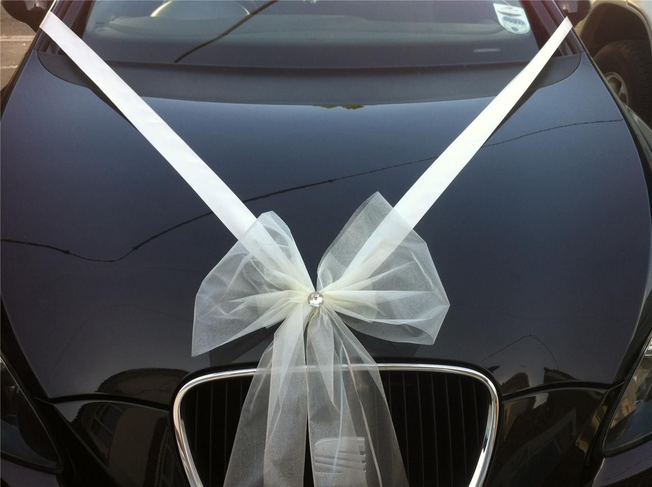 Homemade Simple Wedding Car Decoration